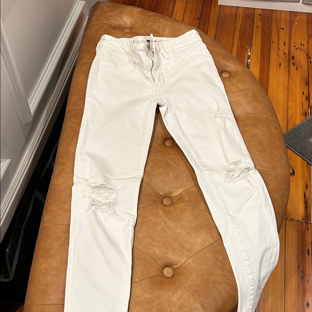 American Eagle Outfitters White Distressed Skinny Jeans